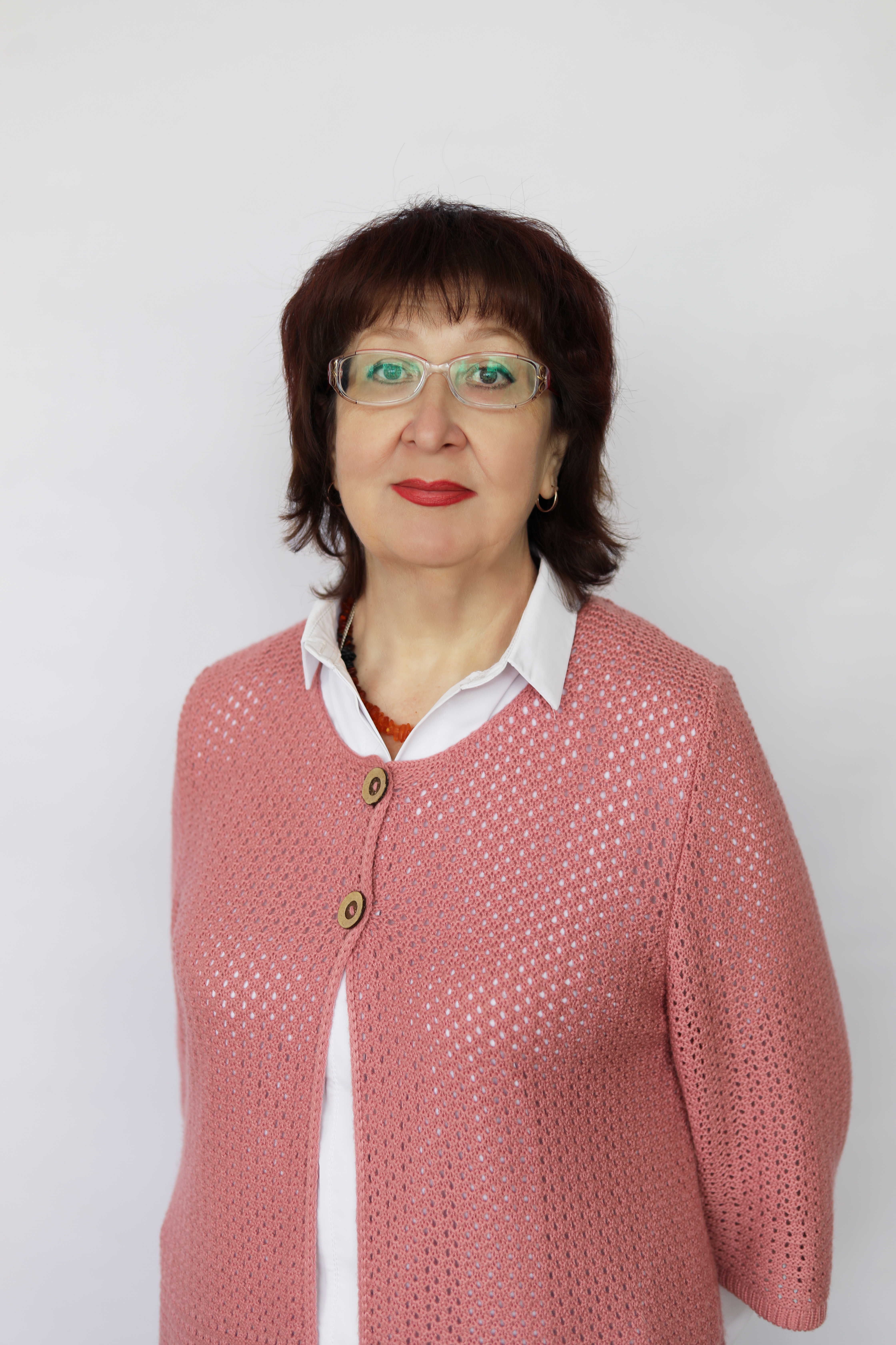 Кравцова Ирина Николаевна.